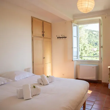 Bonnard In Sea And View & Pool